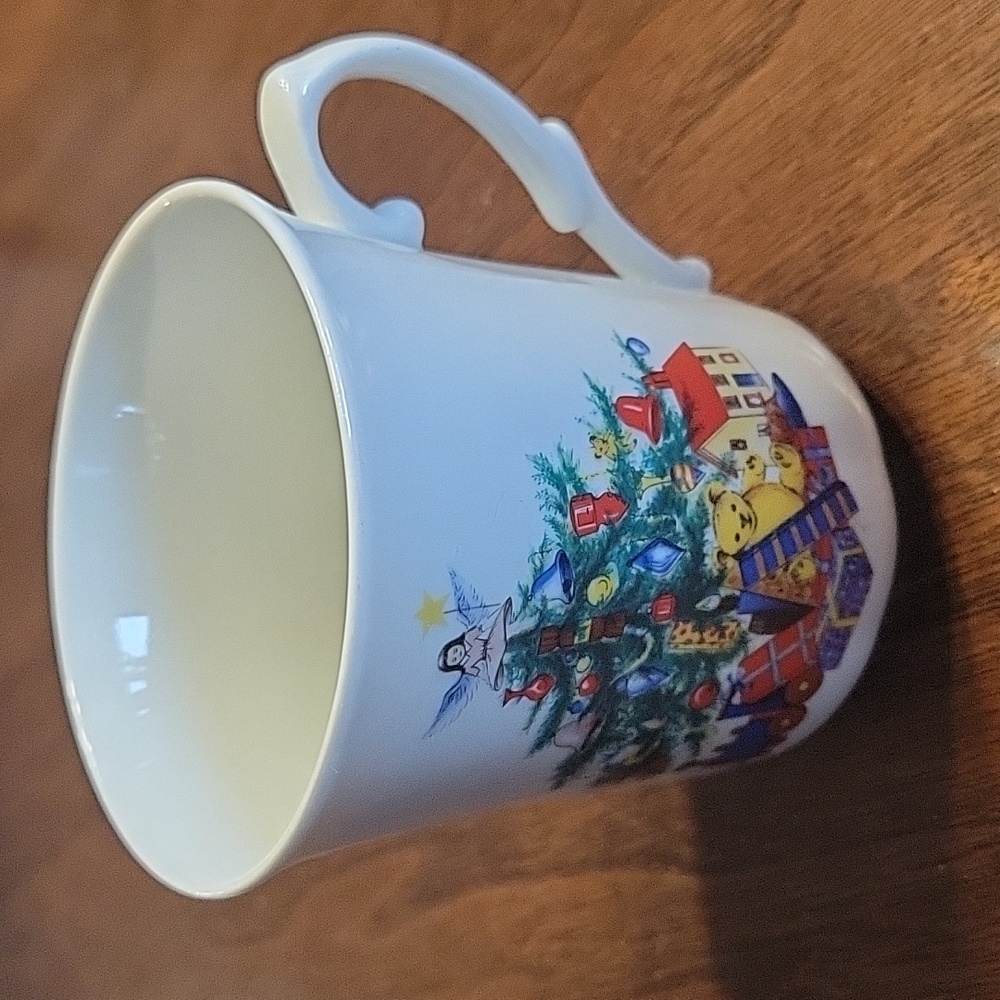 Christmas teacup 1980's